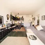 Sun-Drenched, Sea-View Apartment With Giant Patio!