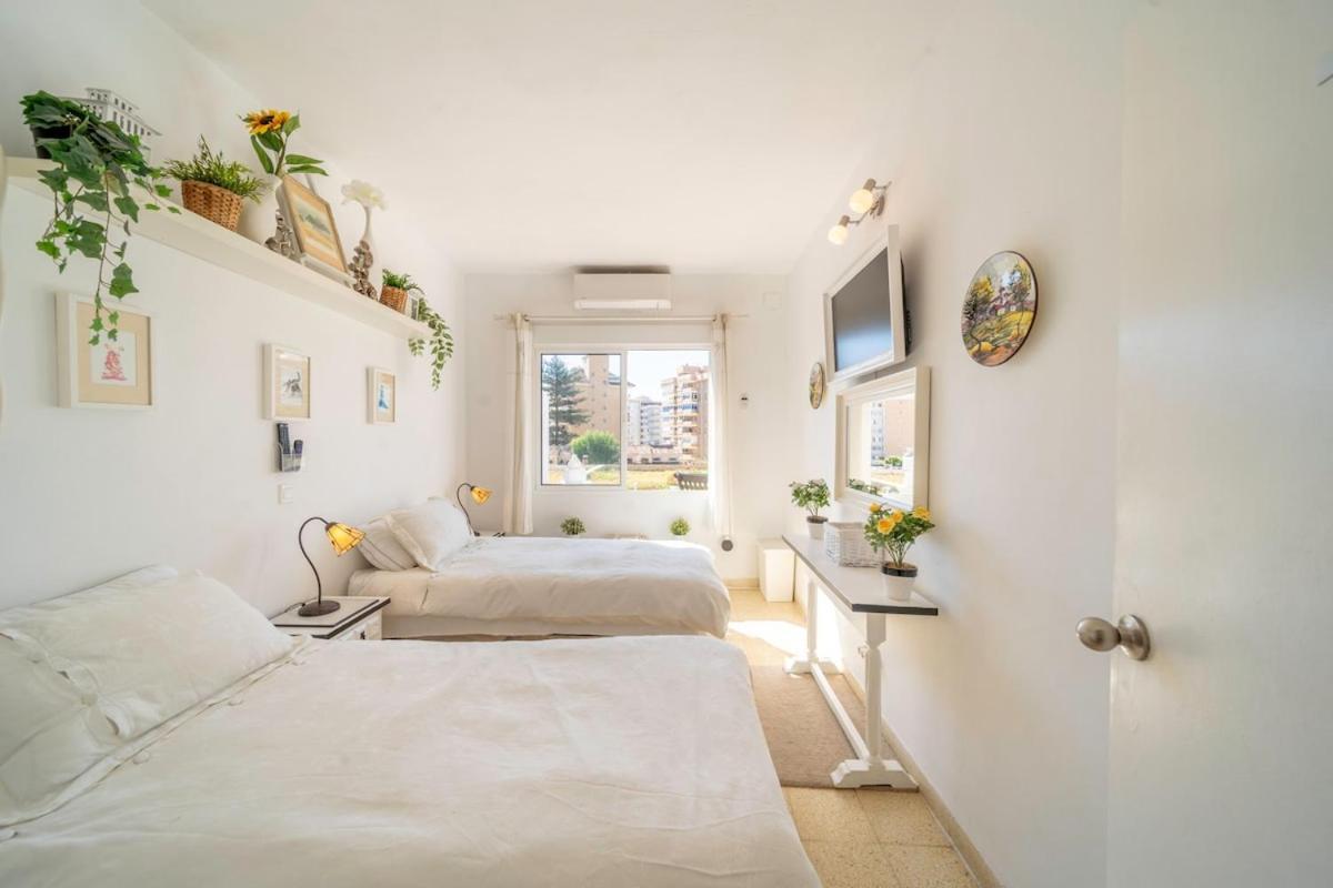 Sun-drenched, Sea-view With Giant Patio! Appartement *