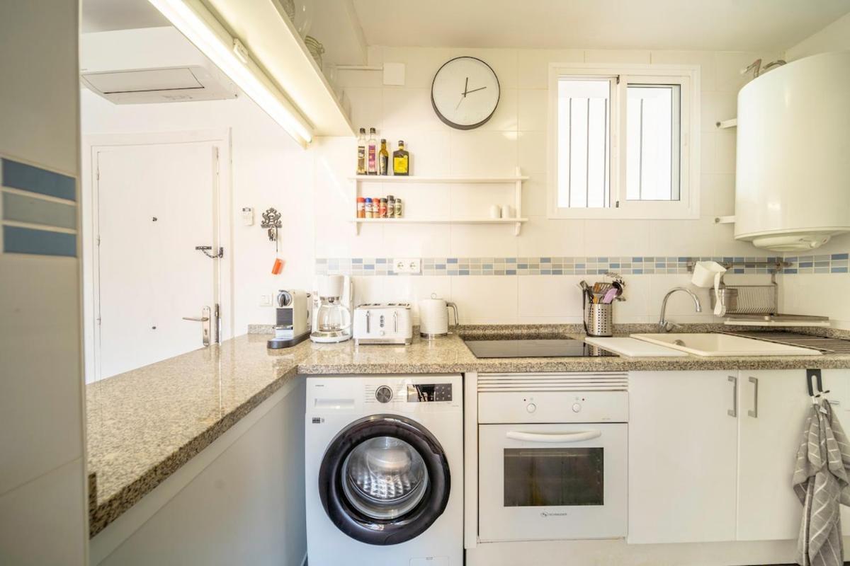 Appartement Sun-drenched, Sea-view With Giant Patio! Fuengirola